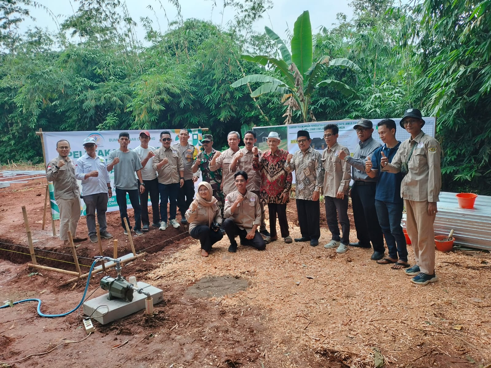 Peletakan Batu Pertama BUMDes